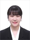 김민진