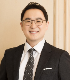 김민진
